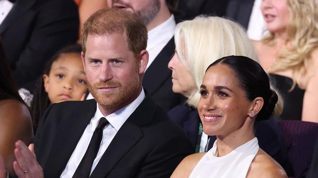 cbsn-fusion-prince-harry-and-meghan-launch-the-parents-network-to-address-dangers-of-social-media-thumbnail.jpg 