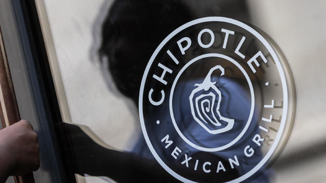 Chipotle Restaurants Ahead Of Earnings Figures 